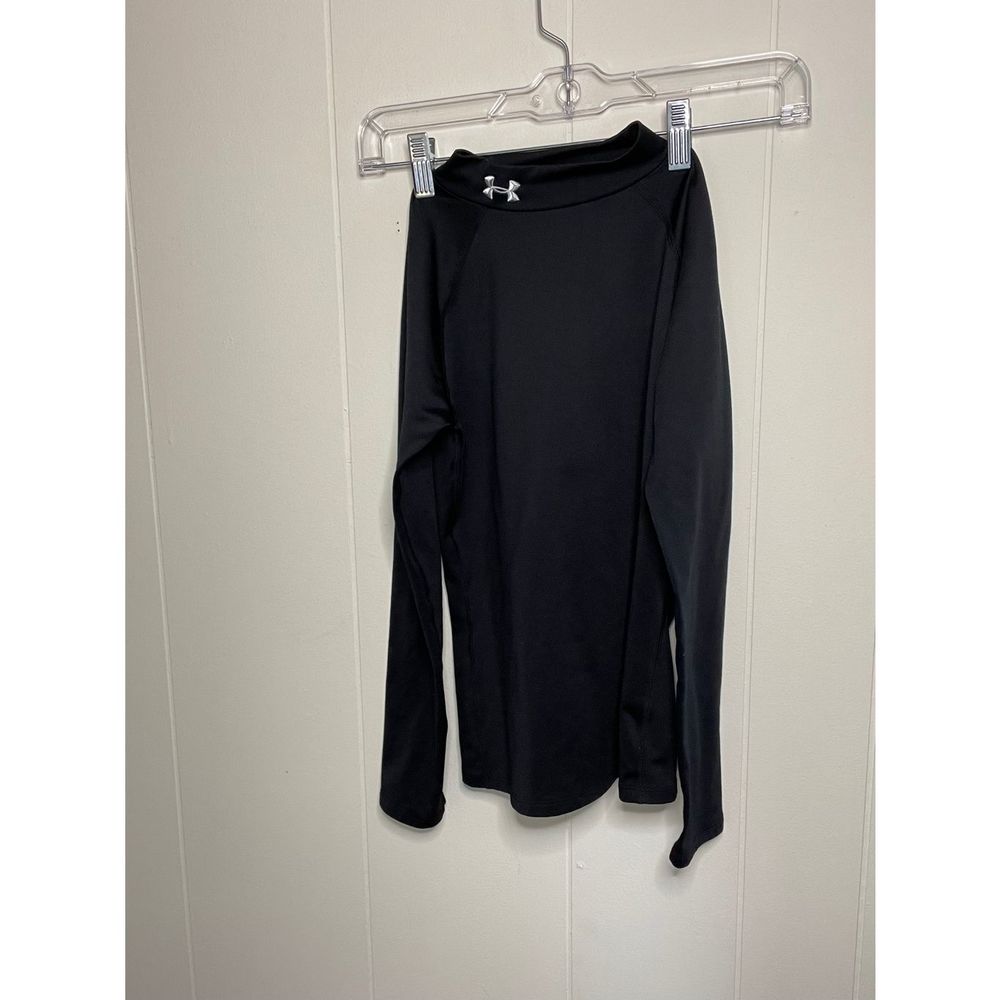 Under Armor Youth Black Shirt Size Medium